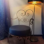 Apartamento Alte Schule Wittenberg, 3 Fuer Bis Zu 12 Personen, An Der Elbe, Mit Garten *