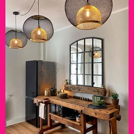 Alte Schule Wittenberg, 3 Fuer Bis Zu 12 Personen, An Der Elbe, Mit Garten