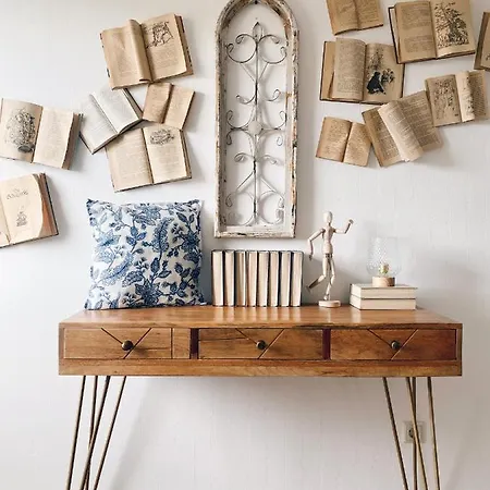 Alte Schule Wittenberg, 3 Fuer Bis Zu 12 Personen, An Der Elbe, Mit Garten