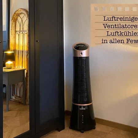 Apartamento Alte Schule Wittenberg, 3 Für Bis Zu 12 Personen, An Der Elbe, Mit Garten *