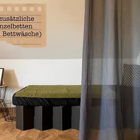 Daire Alte Schule Wittenberg, 3 Fuer Bis Zu 12 Personen, An Der Elbe, Mit Garten *