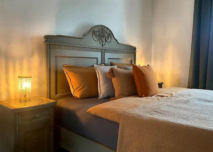 Alte Schule Wittenberg, 3 Fuer Bis Zu 12 Personen, An Der Elbe, Mit Garten Wittenberg