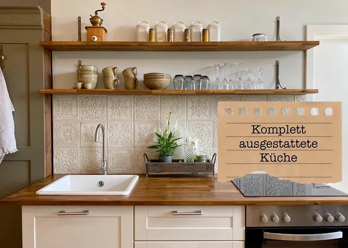 Alte Schule Wittenberg, 3 Fuer Bis Zu 12 Personen, An Der Elbe, Mit Garten