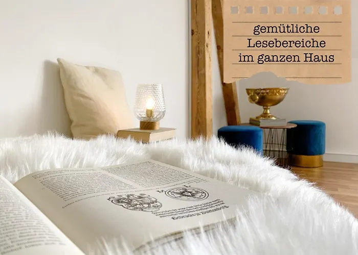 Alte Schule Wittenberg, 3 Fuer Bis Zu 12 Personen, An Der Elbe, Mit Garten Wittenberg