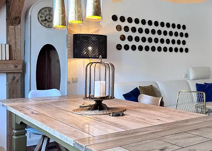 Alte Schule Wittenberg, 3 Fuer Bis Zu 12 Personen, An Der Elbe, Mit Garten Apartmán Wittenberg