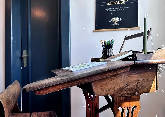 Alte Schule Wittenberg, 3 Fuer Bis Zu 12 Personen, An Der Elbe, Mit Garten Wittenberg