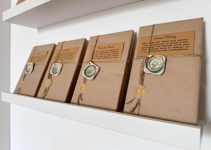 Alte Schule Wittenberg, 3 Fuer Bis Zu 12 Personen, An Der Elbe, Mit Garten * Wittenberg